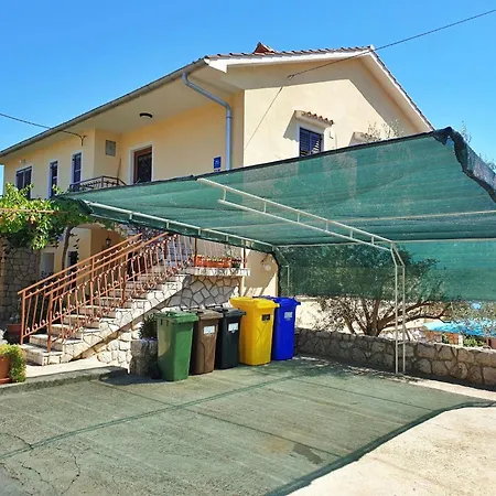 Santic By Interhome *