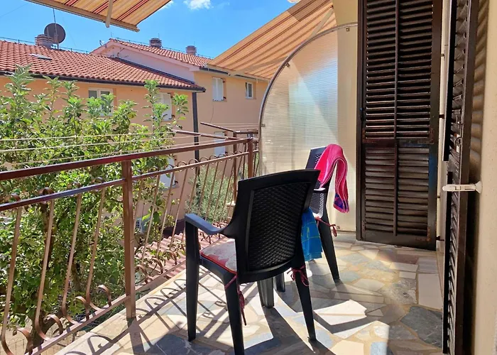 Santic By Interhome *